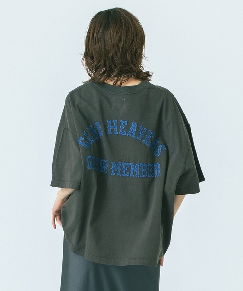 ROSE BUD(ローズバッド)の「(GENE HEAVENS)EMBROIDERY BIG TEE(Tシャツ/カットソー・レディース・ホワイト/チャコール・ONE SIZE)」の19枚目の写真