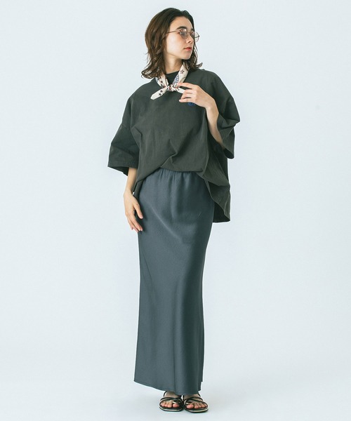 ROSE BUD(ローズバッド)の「(GENE HEAVENS)EMBROIDERY BIG TEE(Tシャツ/カットソー・レディース・ホワイト/チャコール・ONE SIZE)」の14枚目の写真