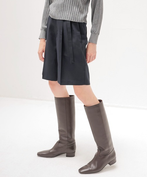 DRESSLAVE(ドレスレイブ)の「suiting short pants(スーチングショートパンツ)(その他パンツ・レディース・ブラウン/ネイビー・38/36)」の3枚目の写真
