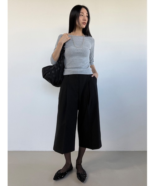 Didot.showroom（ディドット ショールーム）の「【DIDOT.】ツータックワイドミディスラックス（スラックス・レディース・ブラック/ネイビー/チャコール・M/S）」の4枚目の写真