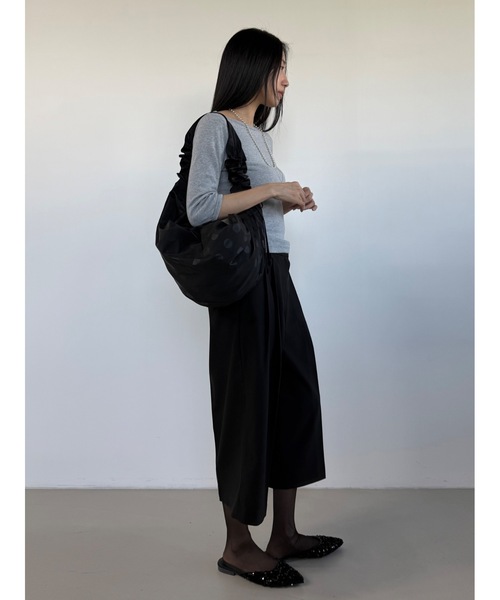 Didot.showroom（ディドット ショールーム）の「【DIDOT.】ツータックワイドミディスラックス（スラックス・レディース・ブラック/ネイビー/チャコール・M/S）」の14枚目の写真