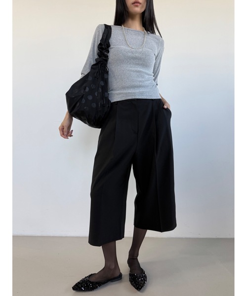 Didot.showroom（ディドット ショールーム）の「【DIDOT.】ツータックワイドミディスラックス（スラックス・レディース・ブラック/ネイビー/チャコール・M/S）」の6枚目の写真