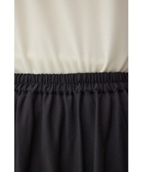 AZUL by moussy（アズールバイマウジー）の「セミフレアスカート（スカート・レディース・ブラウン/ブラック/グレイッシュベージュ・MEDIUM/SMALL）」の11枚目の写真