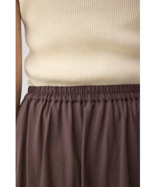 AZUL by moussy（アズールバイマウジー）の「セミフレアスカート（スカート・レディース・ブラウン/ブラック/グレイッシュベージュ・MEDIUM/SMALL）」の20枚目の写真