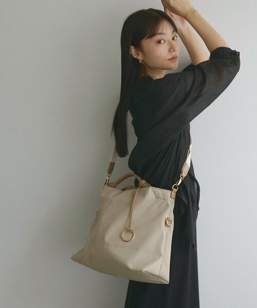 natural couture（ナチュラルクチュール）の「ショルダー付き2WAY A4トート（トートバッグ・レディース・ブラック/ベージュ/ダークブラウン・FREE）」の22枚目の写真