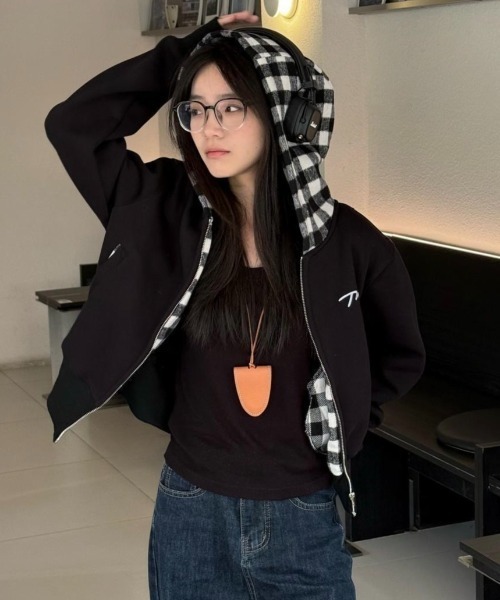 人気作家 pocchi パーカー　リネン ブラックチェック 人気作家 pocchi パーカー リネン ブラックチェック - メルカリ