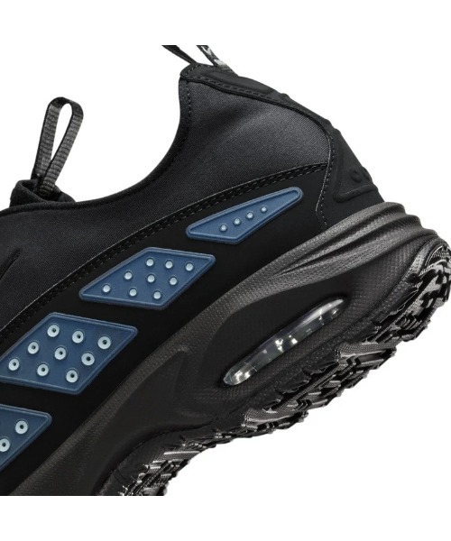 NIKE（ナイキ）の「NIKE Wmns Air Max SNDR（ナイキ ウィメンズ エア マックス SNDR）（スニーカー・メンズ・ブラック系・23cm/23.5cm/24cm/24.5cm/25cm/25.5cm/26cm/26.5cm/27cm/27.5cm/28cm/28.5cm/29cm）」の10枚目の写真