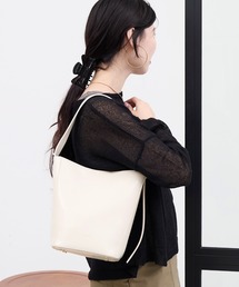 VIOLAd'ORO（ヴィオラドーロ）の「【VIOLAd'ORO】VOGUE-型押しスムースバッグ（ショルダーバッグ）」