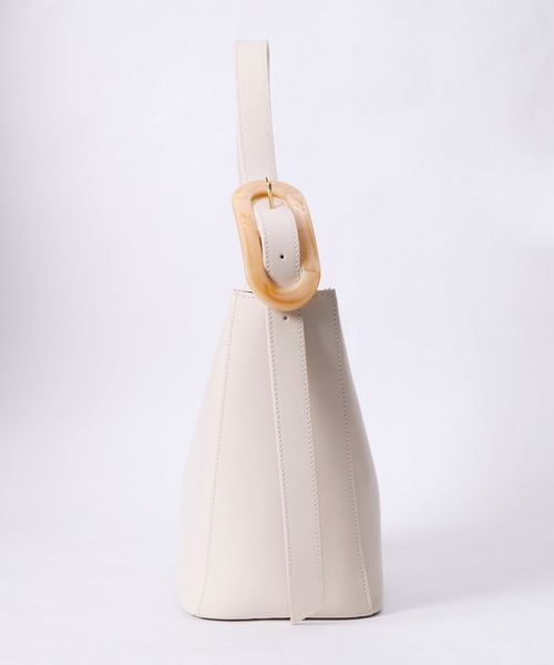 VIOLAd'ORO（ヴィオラドーロ）の「【VIOLAd'ORO】VOGUE-型押しスムースバッグ（ショルダーバッグ・レディース・オフホワイト・FREE）」の11枚目の写真