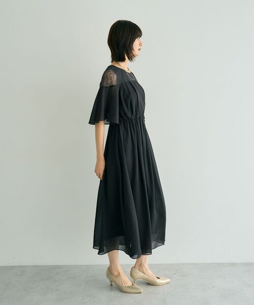 YECCA VECCA(イェッカヴェッカ)の「レース切替シフォンドレス(ワンピース・レディース・チャコールグレー/ブルーグリーン/ベージュ・FREE)」の13枚目の写真