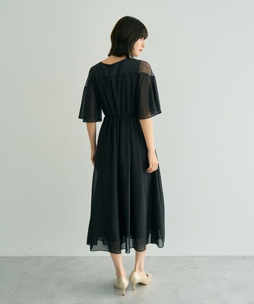 YECCA VECCA(イェッカヴェッカ)の「レース切替シフォンドレス(ワンピース・レディース・チャコールグレー/ブルーグリーン/ベージュ・FREE)」の15枚目の写真