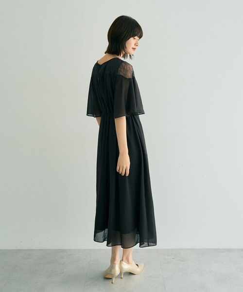 YECCA VECCA(イェッカヴェッカ)の「レース切替シフォンドレス(ワンピース・レディース・チャコールグレー/ブルーグリーン/ベージュ・FREE)」の16枚目の写真