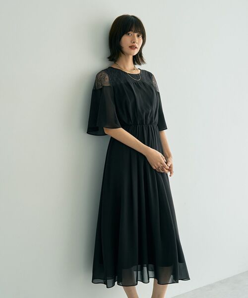 YECCA VECCA(イェッカヴェッカ)の「レース切替シフォンドレス(ワンピース・レディース・チャコールグレー/ブルーグリーン/ベージュ・FREE)」の2枚目の写真