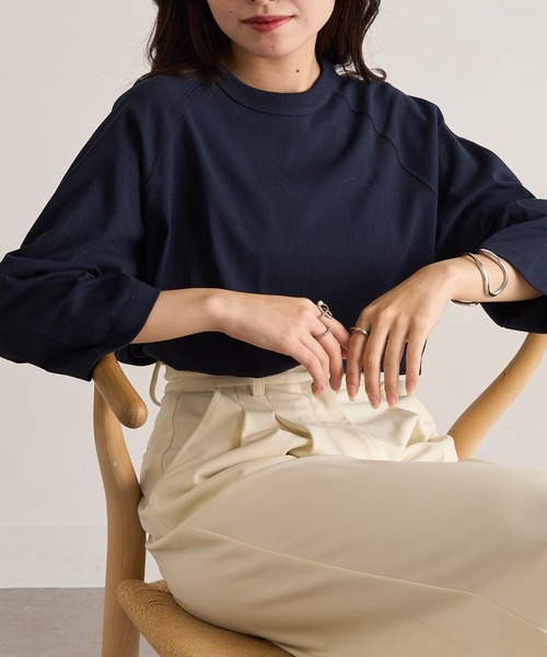 CROSS & STITCH(クロスステッチ)の「【Cross&Stitch】オープンエンド リラックスフィット ラグランTシャツ 七分袖 ロンT OE1250(Tシャツ/カットソー・レディース・ベージュ/ネイビー/ホワイト/ブラック・S/M/L/XL)」の4枚目の写真