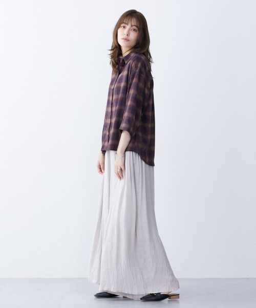 slattgir（スラットジール）の「高身長　シアーチェック七分袖シャツ（吸汗速乾・防シワ）（トールサイズ）（シャツ/ブラウス・レディース・ホワイト系/ブラウン系・TM/TL/TLL/T3L/T4L/T5L）」の5枚目の写真