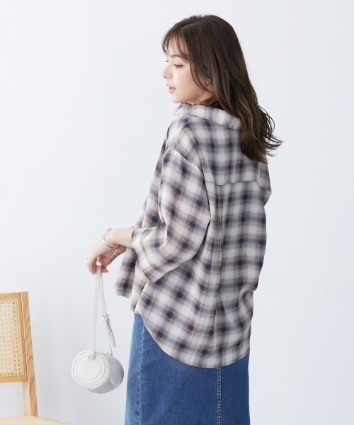 slattgir（スラットジール）の「高身長　シアーチェック七分袖シャツ（吸汗速乾・防シワ）（トールサイズ）（シャツ/ブラウス・レディース・ホワイト系/ブラウン系・TM/TL/TLL/T3L/T4L/T5L）」の16枚目の写真