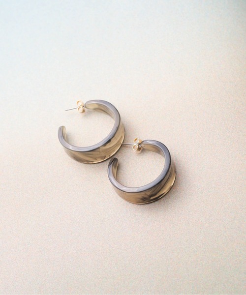 セール】【76】チタンポスト ヒョウ柄フープピアス（ピアス（両