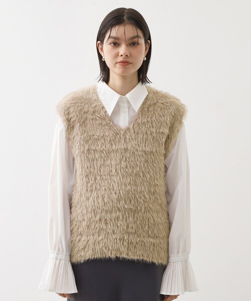 THE SHOP TK （ザ ショップ ティーケー ）の「ふわふわフェザーベスト/洗える（ベスト・レディース・スミクロ/グリーン/ブラウン系・99）」の21枚目の写真