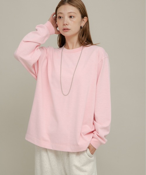 URBAN RESEARCH Sonny Label(アーバンリサーチサニーレーベル)の「UpDRIFT ルーズフィットロングTシャツ(Tシャツ/カットソー・レディース・スミクロ/ピンク/オフホワイト・MEDIUM/LARGE)」の1枚目の写真