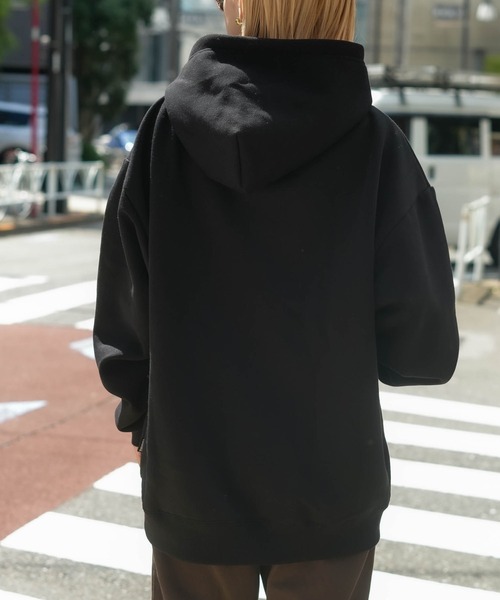THRASHER(スラッシャー)の「【THRASHER /スラッシャー】ヘビーウェイト ワンポイントフーディ 裏起毛 マグロゴ(パーカー・メンズ・ブラウン/ブラック/グレー・MEDIUM/X-LARGE/LARGE)」の6枚目の写真
