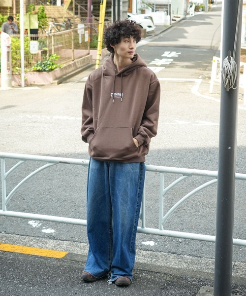 THRASHER(スラッシャー)の「【THRASHER /スラッシャー】ヘビーウェイト ワンポイントフーディ 裏起毛 マグロゴ(パーカー・メンズ・ブラウン/ブラック/グレー・MEDIUM/X-LARGE/LARGE)」の17枚目の写真