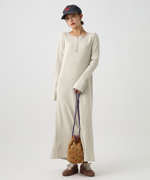 BAYFLOW(ベイフロー)の「ヘンリーネックアソートワンピース(ワンピース・レディース・オートミール/ブルー系その他/ブラック・FREE)」の15枚目の写真