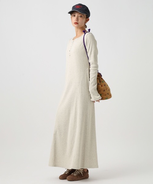 BAYFLOW(ベイフロー)の「ヘンリーネックアソートワンピース(ワンピース・レディース・オートミール/ブルー系その他/ブラック・FREE)」の16枚目の写真