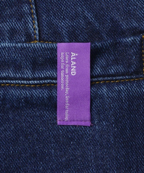 ALAND(エーランド)の「【UNISEX】ALAND/デニムバレルパンツ(デニムパンツ・レディース・ブラック/ブルー・SMALL/LARGE)」の9枚目の写真