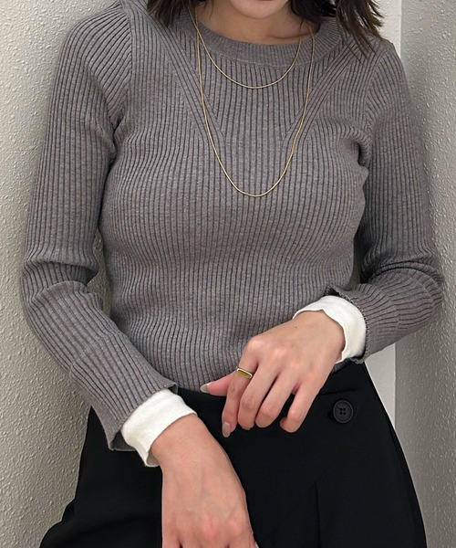 Ampirula(アンピルーラ)の「レイヤード風 ニット 長袖 リブニット トップス 秋 秋冬 プルオーバー 冬 レディース(ニット/セーター・レディース・ブラック/グレー・FREE)」の5枚目の写真
