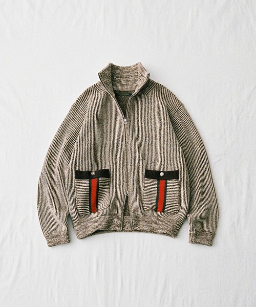 The DUFFER N NEPHEWS（ザ ダファーアンドネフューズ）の「DRIVERS YARDIE KNIT（ニット/セーター・メンズ・ブラック/ブラウン・M）」の2枚目の写真