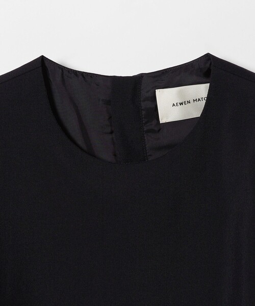 AEWEN MATOPH（イウエン マトフ）の「＜AEWEN MATOPH＞パワーショルダープレス プルオーバーブラウス（シャツ/ブラウス・レディース・ネイビー/モカ・FREE）」の13枚目の写真