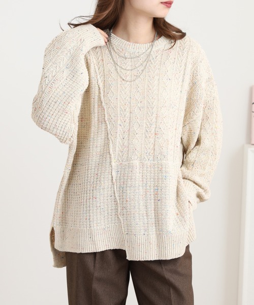 myke(ミーカ)の「myke カラーネップヤーン リメイク風ニットプルオーバー(ニット/セーター・レディース・チャコール/レッド/アイボリー/グレー・M)」の1枚目の写真
