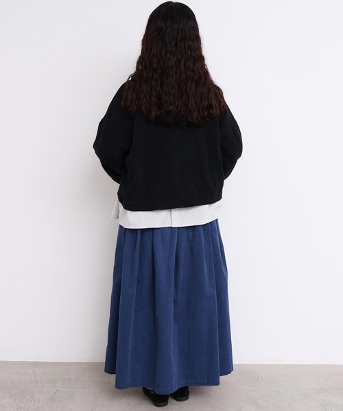 l'atelier du savon(アトリエドサボン)の「21Wシャツコール タックスカート(スカート・レディース・カーキ/ブルー/ブラック/オフホワイト・FREE)」の22枚目の写真