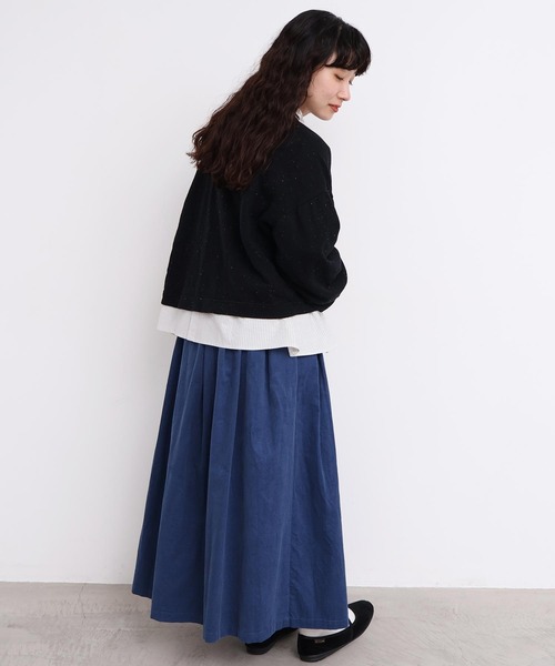 l'atelier du savon(アトリエドサボン)の「21Wシャツコール タックスカート(スカート・レディース・カーキ/ブルー/ブラック/オフホワイト・FREE)」の9枚目の写真