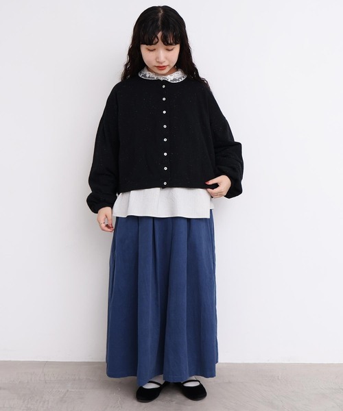 l'atelier du savon(アトリエドサボン)の「21Wシャツコール タックスカート(スカート・レディース・カーキ/ブルー/ブラック/オフホワイト・FREE)」の8枚目の写真