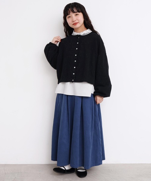 l'atelier du savon(アトリエドサボン)の「21Wシャツコール タックスカート(スカート・レディース・カーキ/ブルー/ブラック/オフホワイト・FREE)」の10枚目の写真