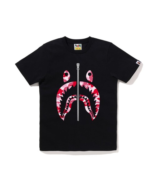 A BATHING APE(アベイシングエイプ)の「ABC CAMO SHARK TEE(Tシャツ/カットソー・レディース・ブラック×ピンク/ホワイト×ピンク/ホワイト×グリーン/ホワイト×ブルー/ブラック×グリーン/ブラック×ブルー・SMALL/X-SMALL/MEDIUM)」の6枚目の写真