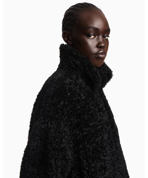 EMPORIO ARMANI(エンポリオアルマーニ)の「【エンポリオ アルマーニ】オーバーサイズコート ブークレ エコファー(その他アウター・レディース・ブラック・42/40/38/36)」の4枚目の写真