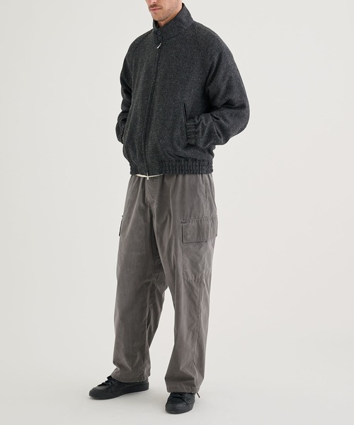 ATON（エイトン）の「【ATON / エイトン】ALPACA HOUND TOOTH HARRINGTON JACKET（ブルゾン・メンズ・ブラウン/グレー・4/6）」の4枚目の写真