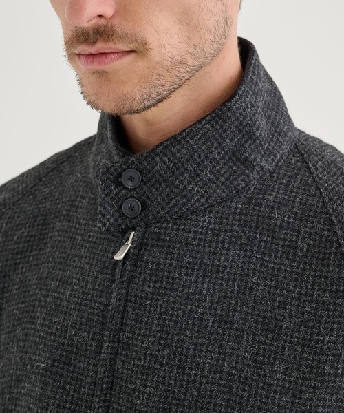 ATON（エイトン）の「【ATON / エイトン】ALPACA HOUND TOOTH HARRINGTON JACKET（ブルゾン・メンズ・ブラウン/グレー・4/6）」の7枚目の写真
