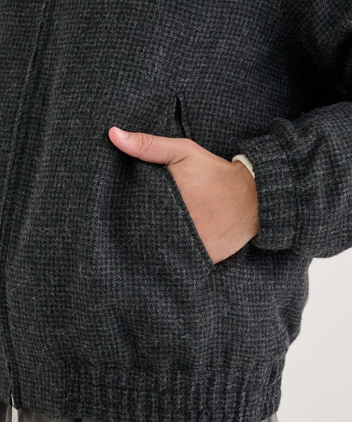 ATON（エイトン）の「【ATON / エイトン】ALPACA HOUND TOOTH HARRINGTON JACKET（ブルゾン・メンズ・ブラウン/グレー・4/6）」の8枚目の写真