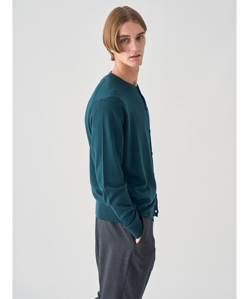 y*u様 JOHN SMEDLEY 日本別注 ボタンレス長袖メリノウールカーディ クルーネック長袖ニットカーディガン（カーディガン/ボレロ）｜JOHN