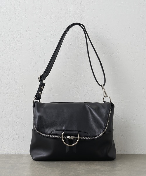 GALLARDAGALANTE（ガリャルダガランテ）の「【ZOZO店、札幌店限定】【2.718】撥水レザー2WAYリュック（バックパック/リュック・レディース・ブラック/ベージュ・FREE）」の9枚目の写真