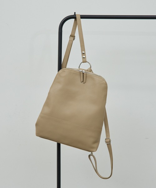 GALLARDAGALANTE（ガリャルダガランテ）の「【ZOZO店、札幌店限定】【2.718】撥水レザー2WAYリュック（バックパック/リュック・レディース・ブラック/ベージュ・FREE）」の18枚目の写真