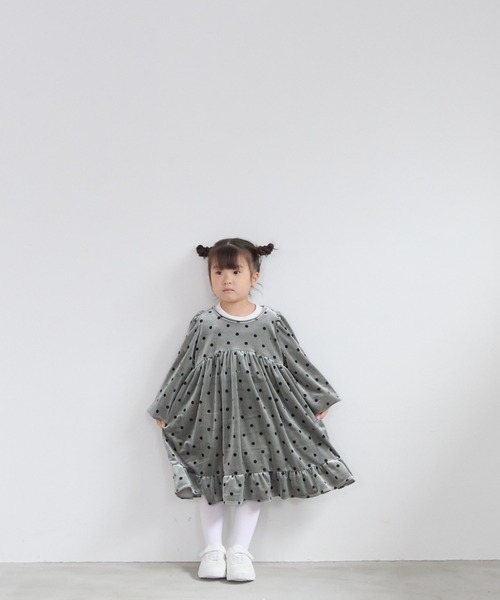 LOWRYS FARM（ローリーズファーム）の「ドットベロアワンピース　 603703（ワンピース・キッズ・ピンク/グレー/アイボリー・110cm/120cm/130cm/140cm/150cm）」の13枚目の写真