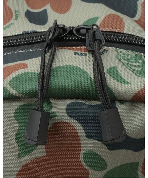 XLARGE KIDS(エクストララージキッズ)の「OGカモ柄バックパック(バックパック/リュック・キッズ・ブルー/ブラック/カーキ・F)」の5枚目の写真