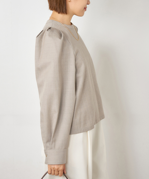 IENA（イエナ）の「パフスリーブブラウス（シャツ/ブラウス・レディース・ベージュ/ライトグレー・FREE）」の18枚目の写真