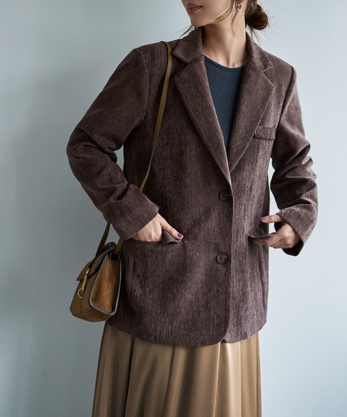 STYLE DELI(スタイルデリ)の「ベルベット調テーラードジャケット(テーラードジャケット・レディース・ブラック/ネイビー/ブラウン・FREE)」の4枚目の写真
