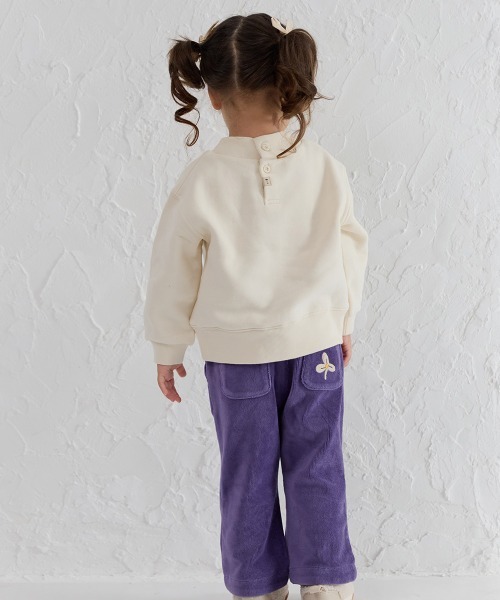 moimoln（モイモルン）の「コーデュロイブーツカットパンツ（その他パンツ・キッズ・パープル・90cm/100cm/110cm/120cm）」の4枚目の写真