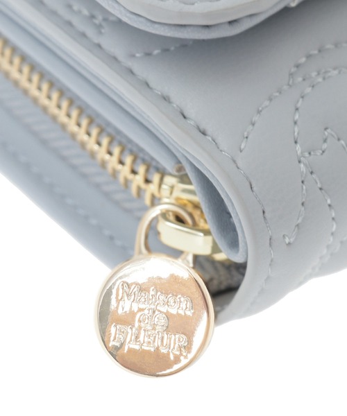 Maison de FLEUR(メゾンドフルール)の「リボンキルティングウォレット(財布・レディース・サックスブルー/ブラック/ピンク・FREE)」の13枚目の写真